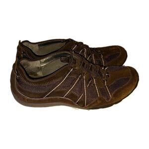 Privo by Clarks Women Size 7.5 M Brown Suede Mesh Bungee Slip On Walking Shoes